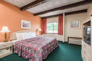 Alojamiento - Days Inn by Wyndham Berlin Meriden
