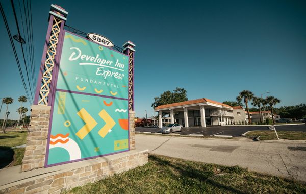 Travelodge by Wyndham Orlando Lake Buena Vista South - Hoteles en Orlando, Florida: precios, zonas y ofertas