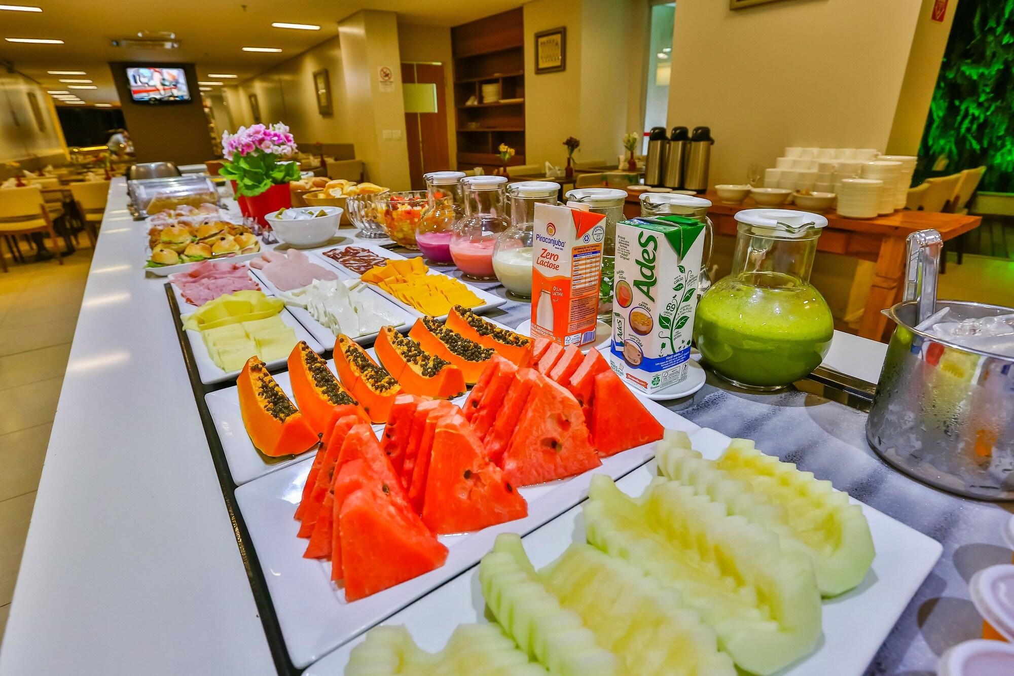 Restaurant San Marino Suite Hotel