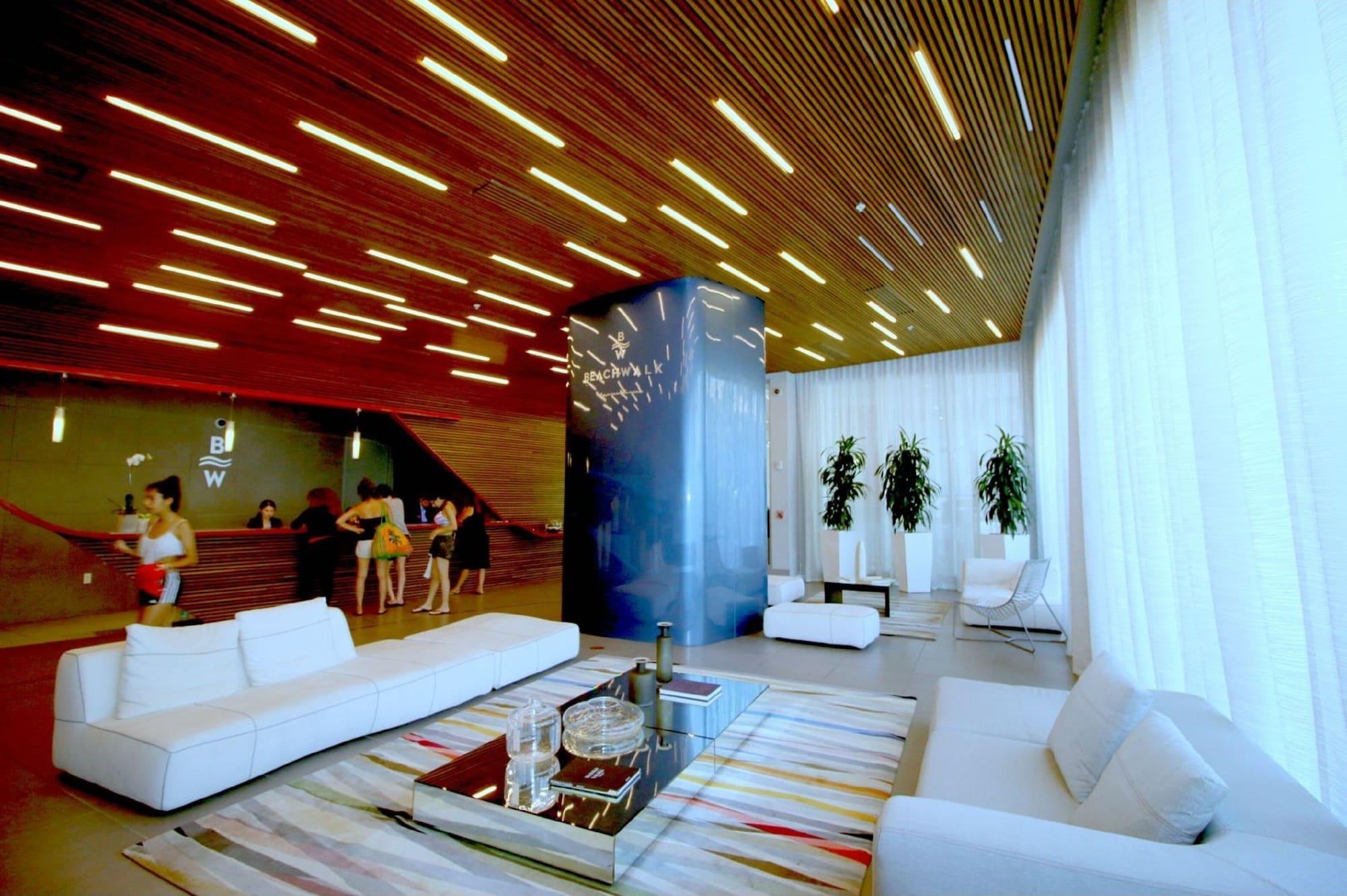 Vista Lobby South Ocean Suites
