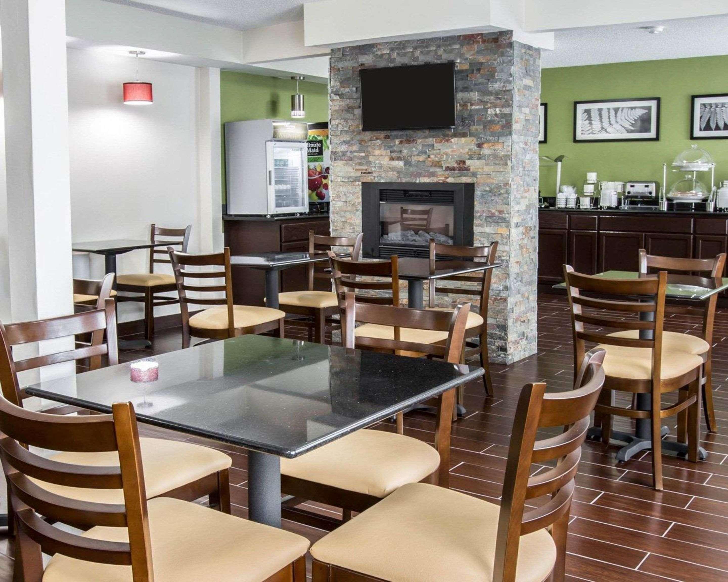 Restaurant Sleep Inn Hickory South