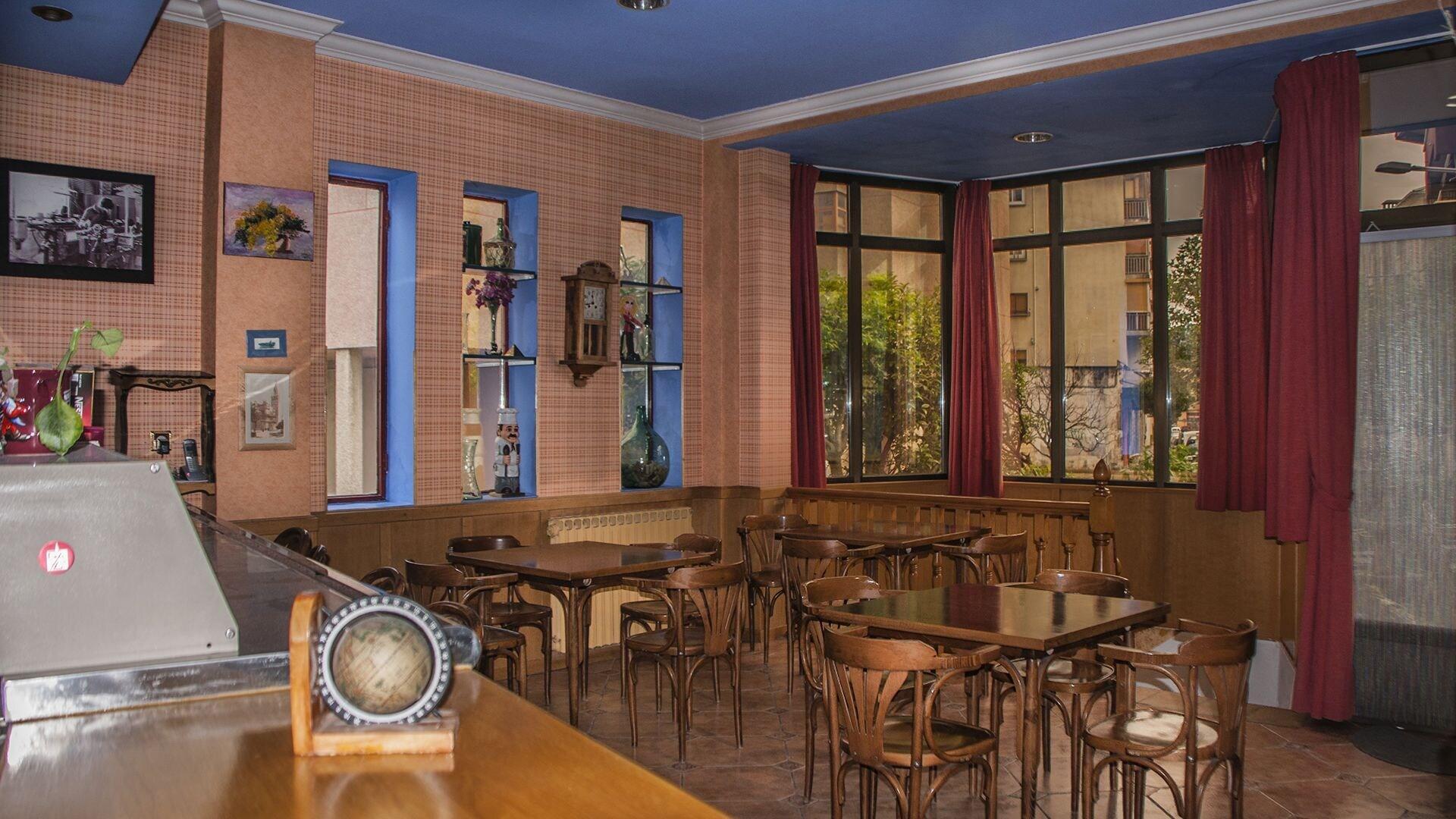 Bar/Salón Hotel A Nieu