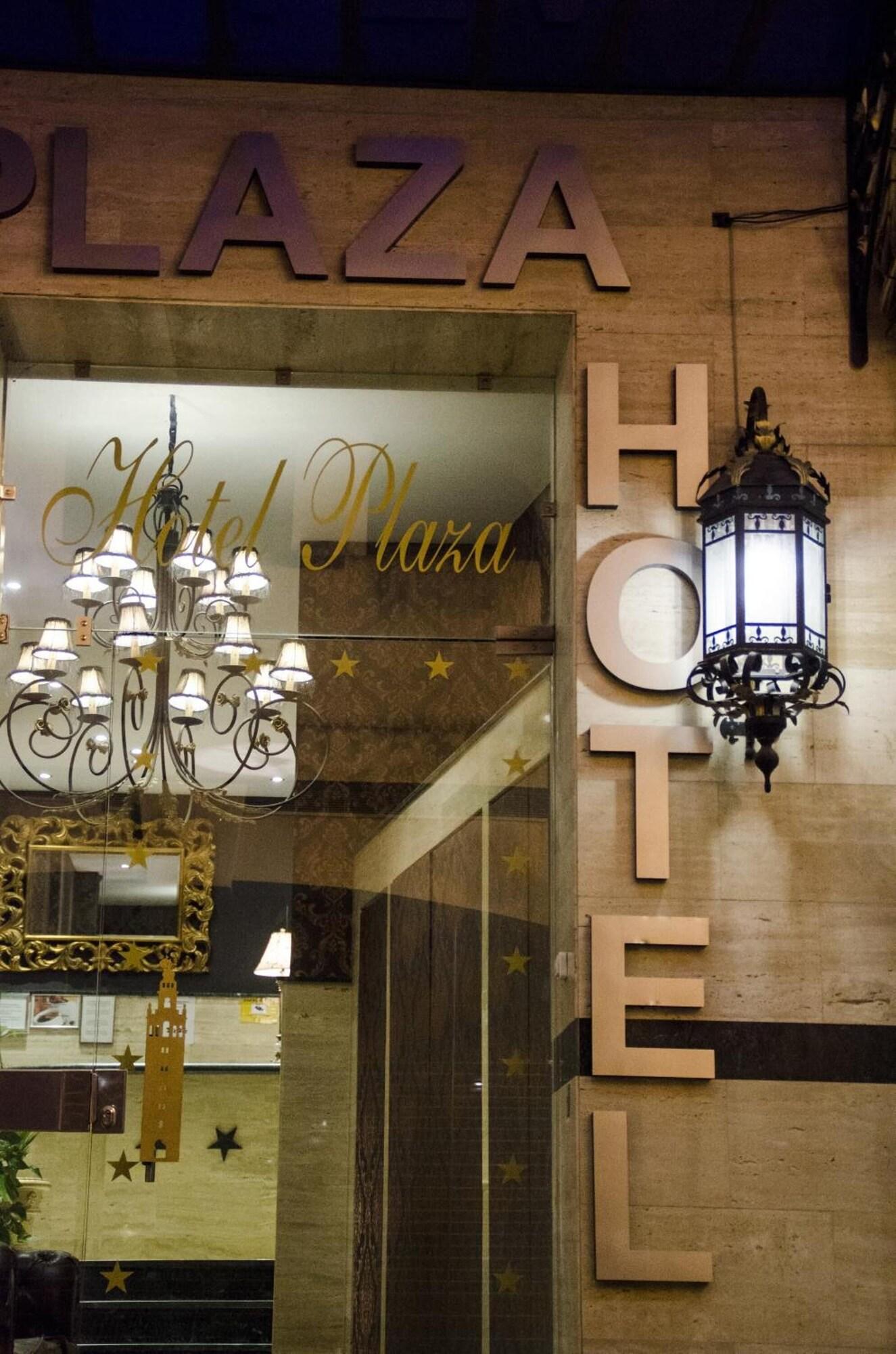 Vista Exterior Hotel Plaza