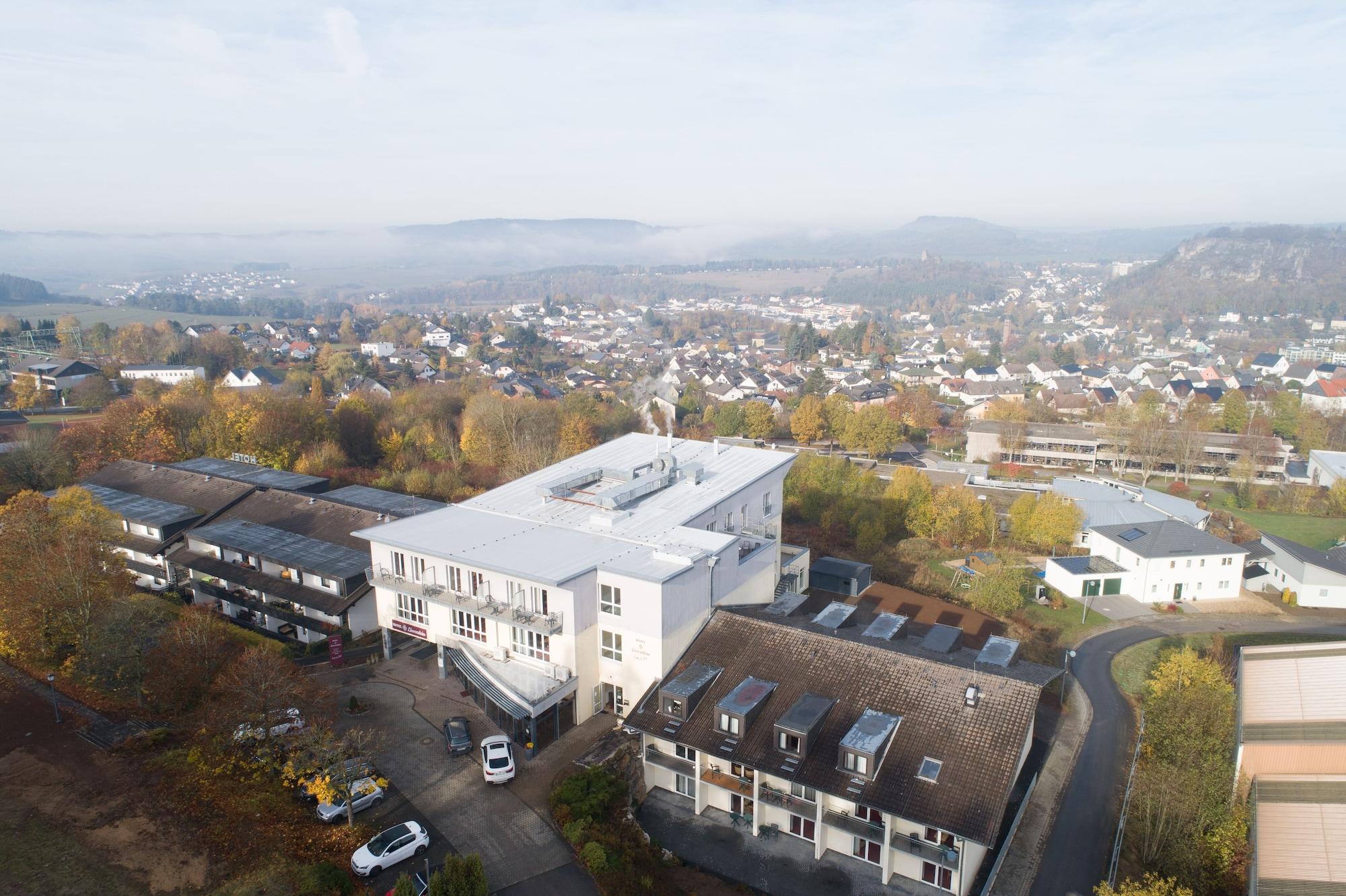 Vista Exterior Hotel Löwenstein