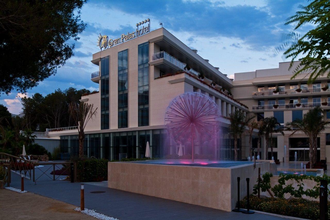 Vista Exterior Gran Palas Hotel