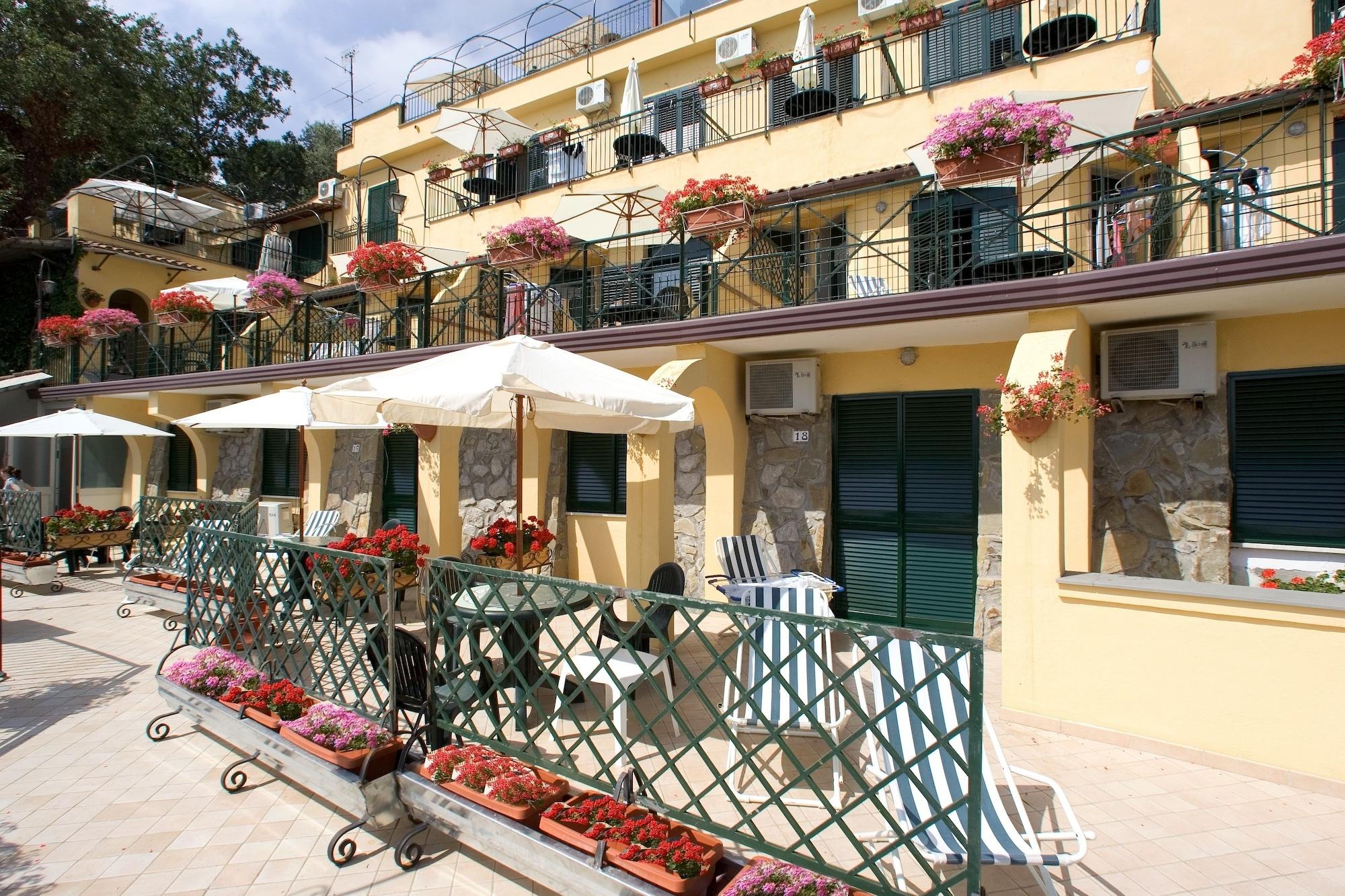 Vista Exterior Le Terrazze