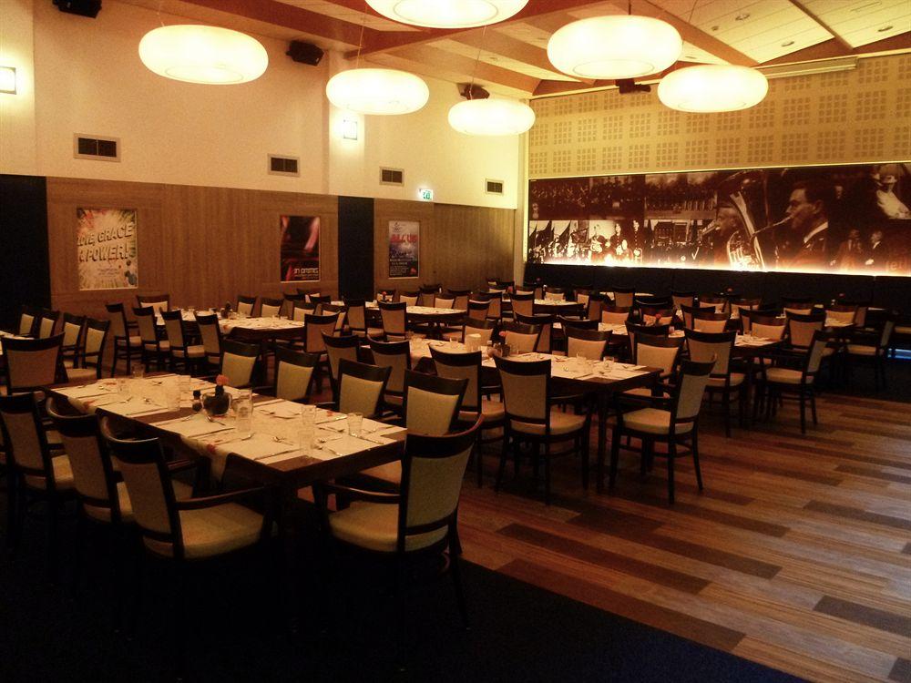 Restaurant 50/50 Hotel Belmont