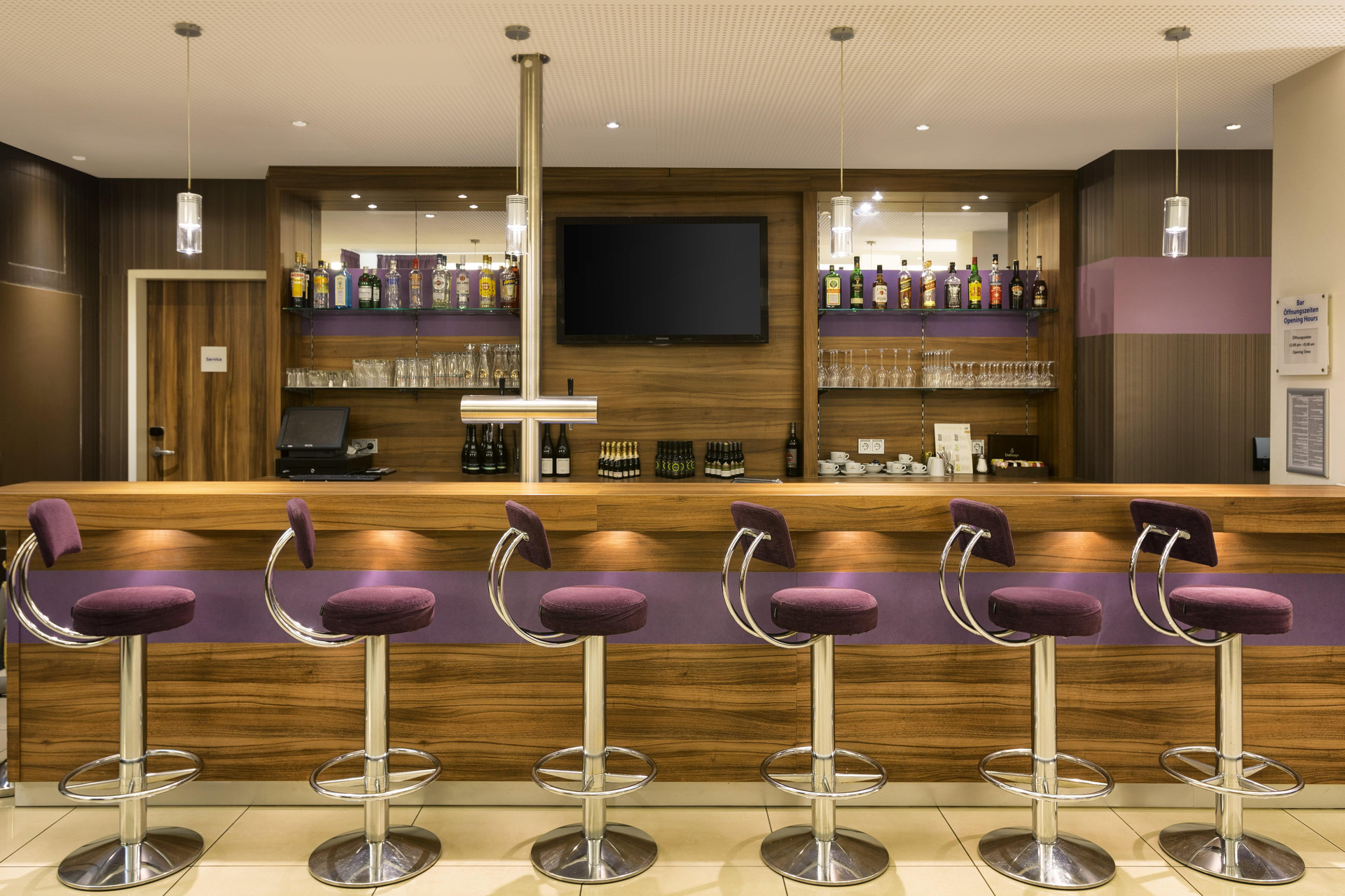 Bar/Salón Premier Inn Frankfurt City Centre