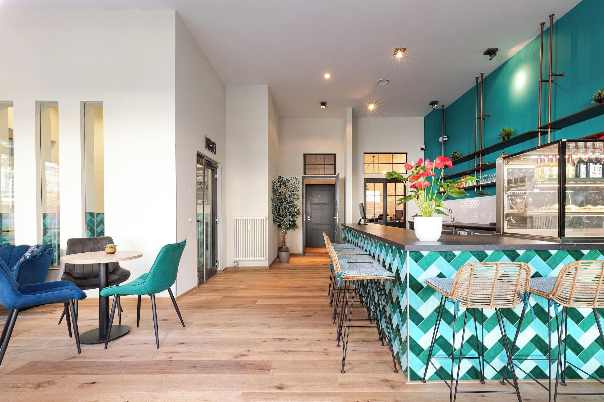 Varios Coffee Inn Hostel Berlin