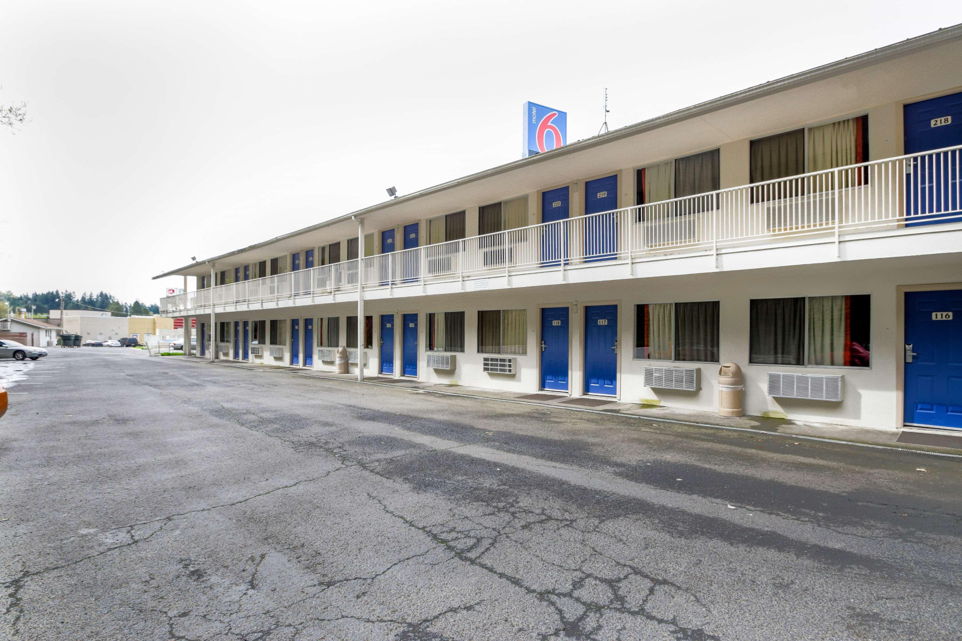 Vista Exterior Motel 6 Kelso - Mt. St. Helens