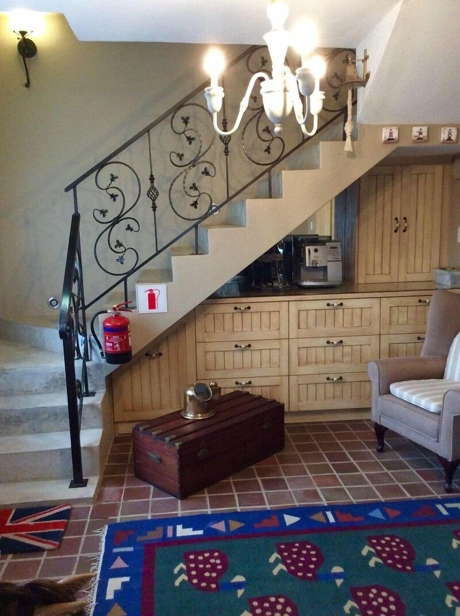 Varios Hamelin Guest House