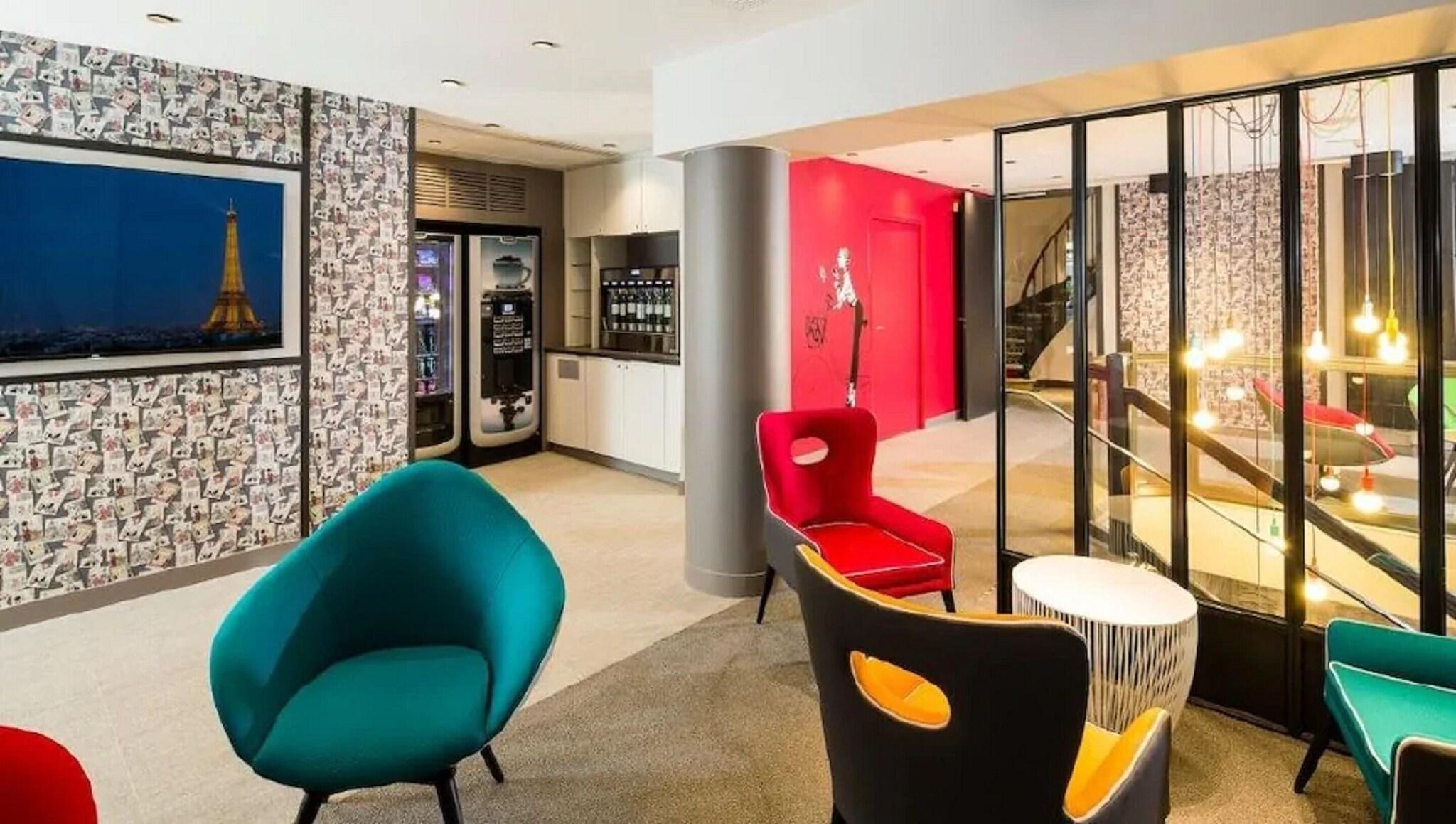 Bar/Salón Hotel Paris Vaugirard