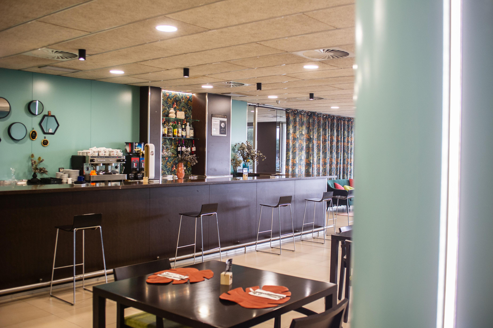 Restaurant AZZ Pamplona Norte