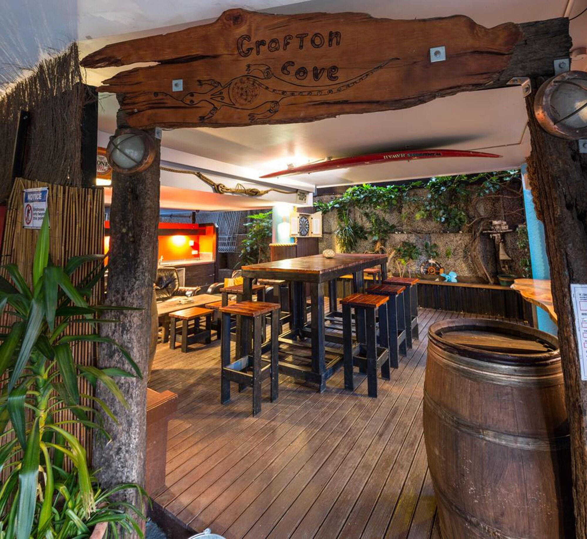 Varios Grafton Backpackers