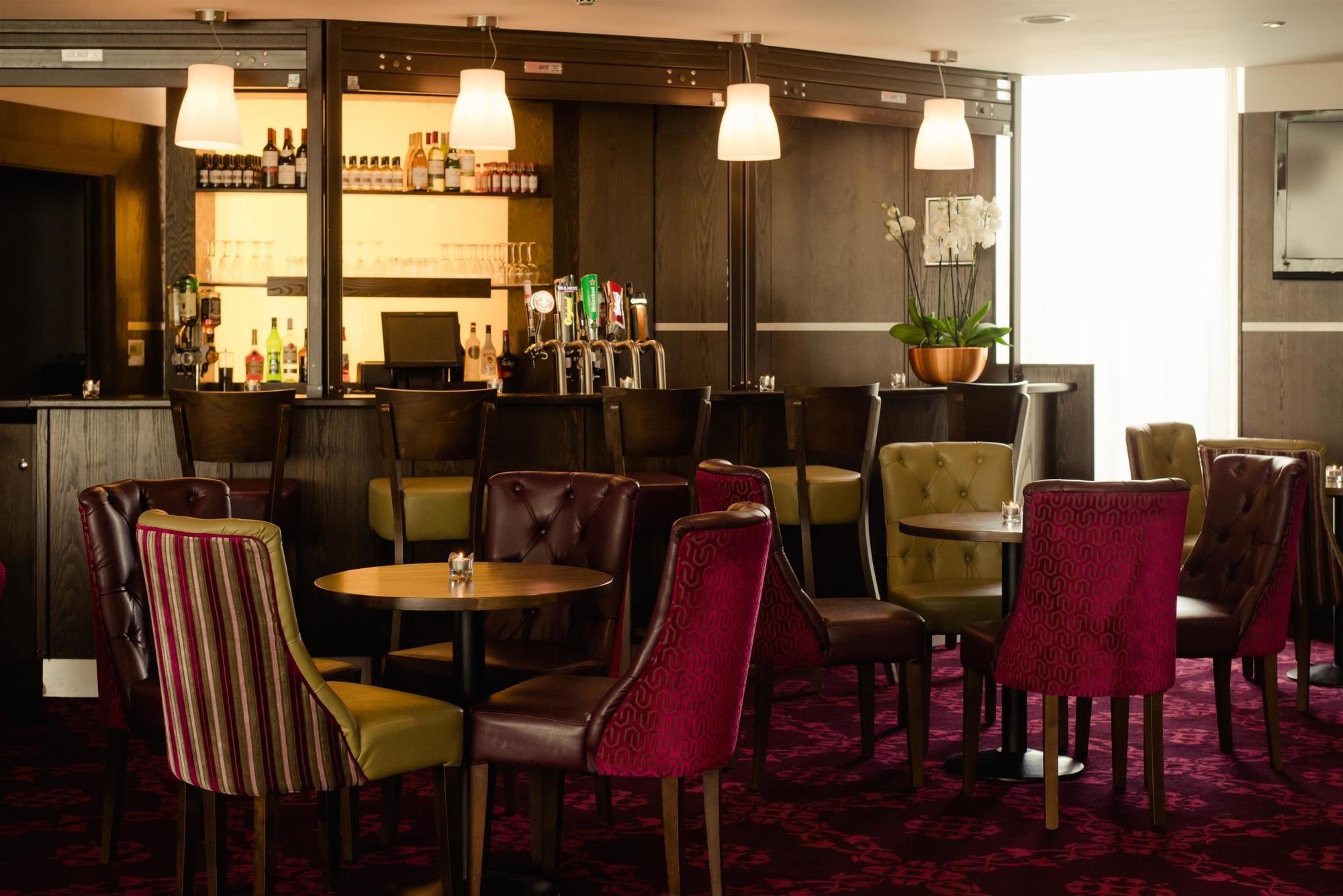 Bar/lounge Aspect Hotel Dublin Park West