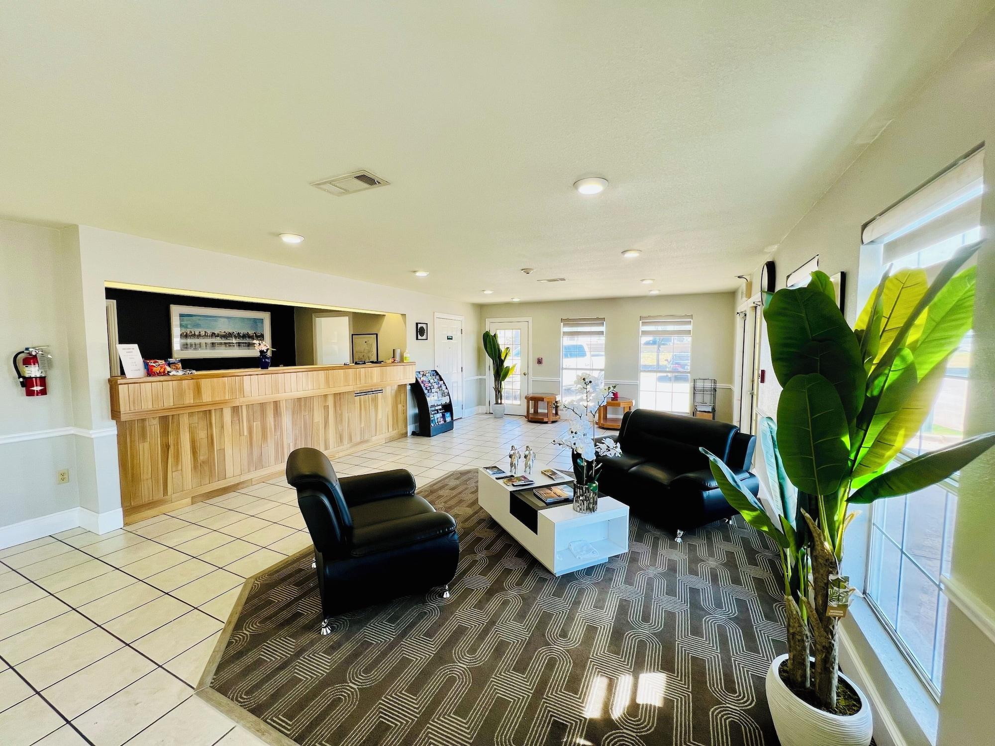 Vista Lobby Rodeway Inn Garland Harbor Point