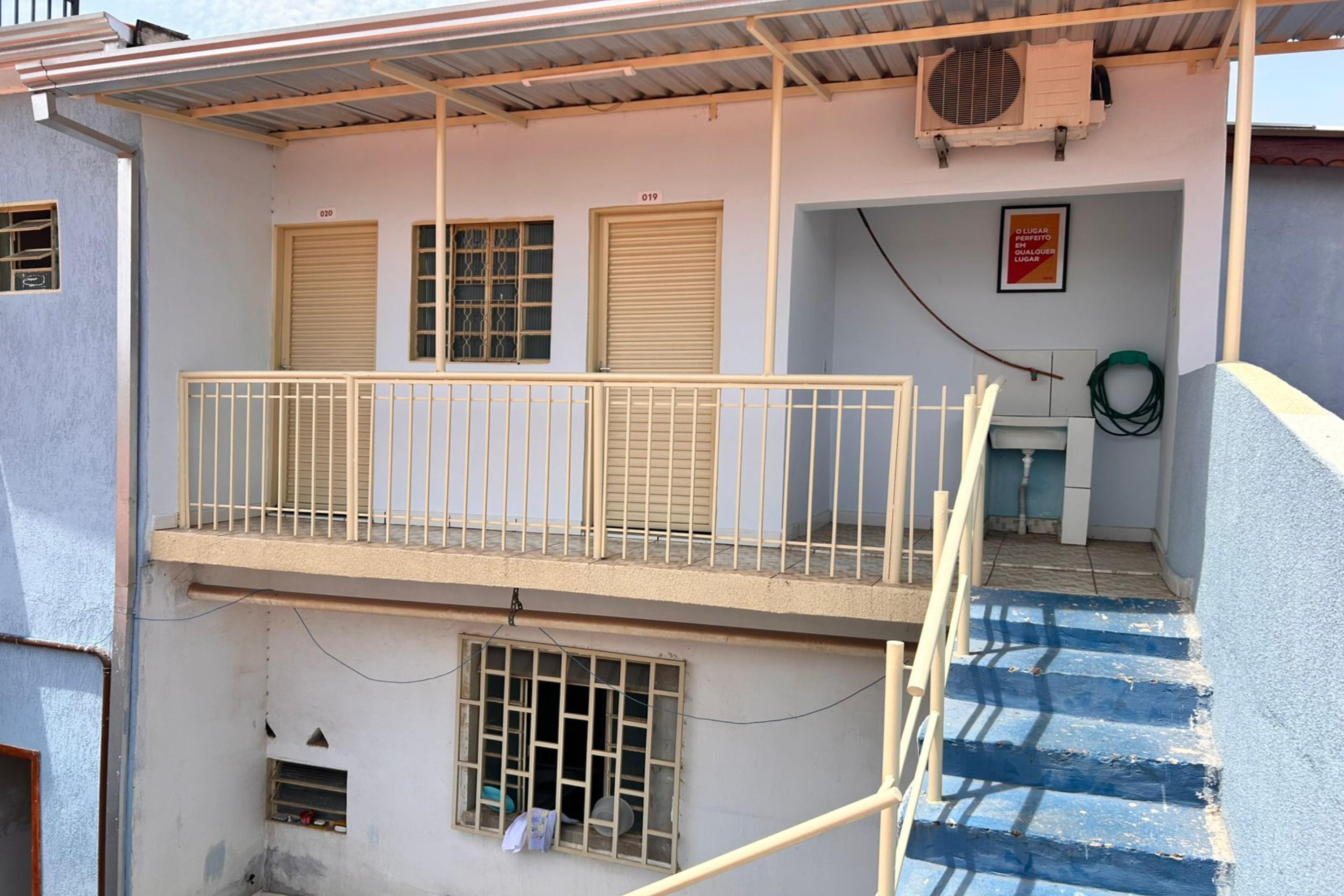 Vista Exterior OYO Pousada Paraná, Cuiabá