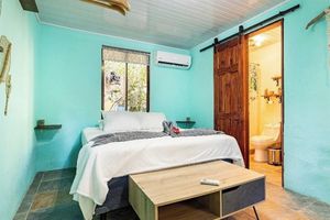 Alquiler Vacacional - 4-bedroom unit in charming Playa Dominical with WiFi, AC