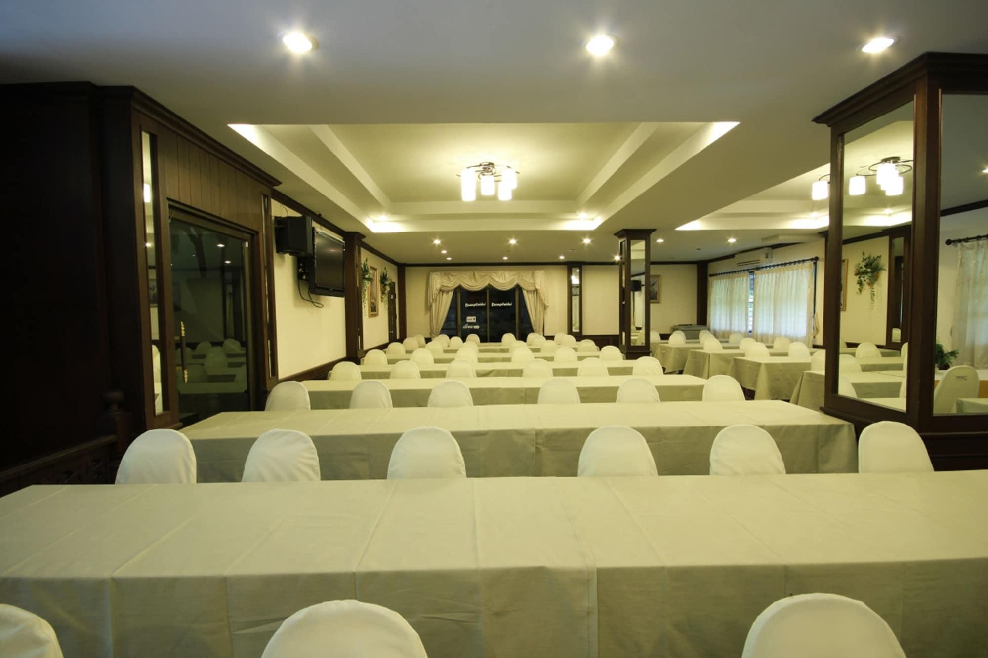 Sala de Reuniones Baanplaidoi Resort