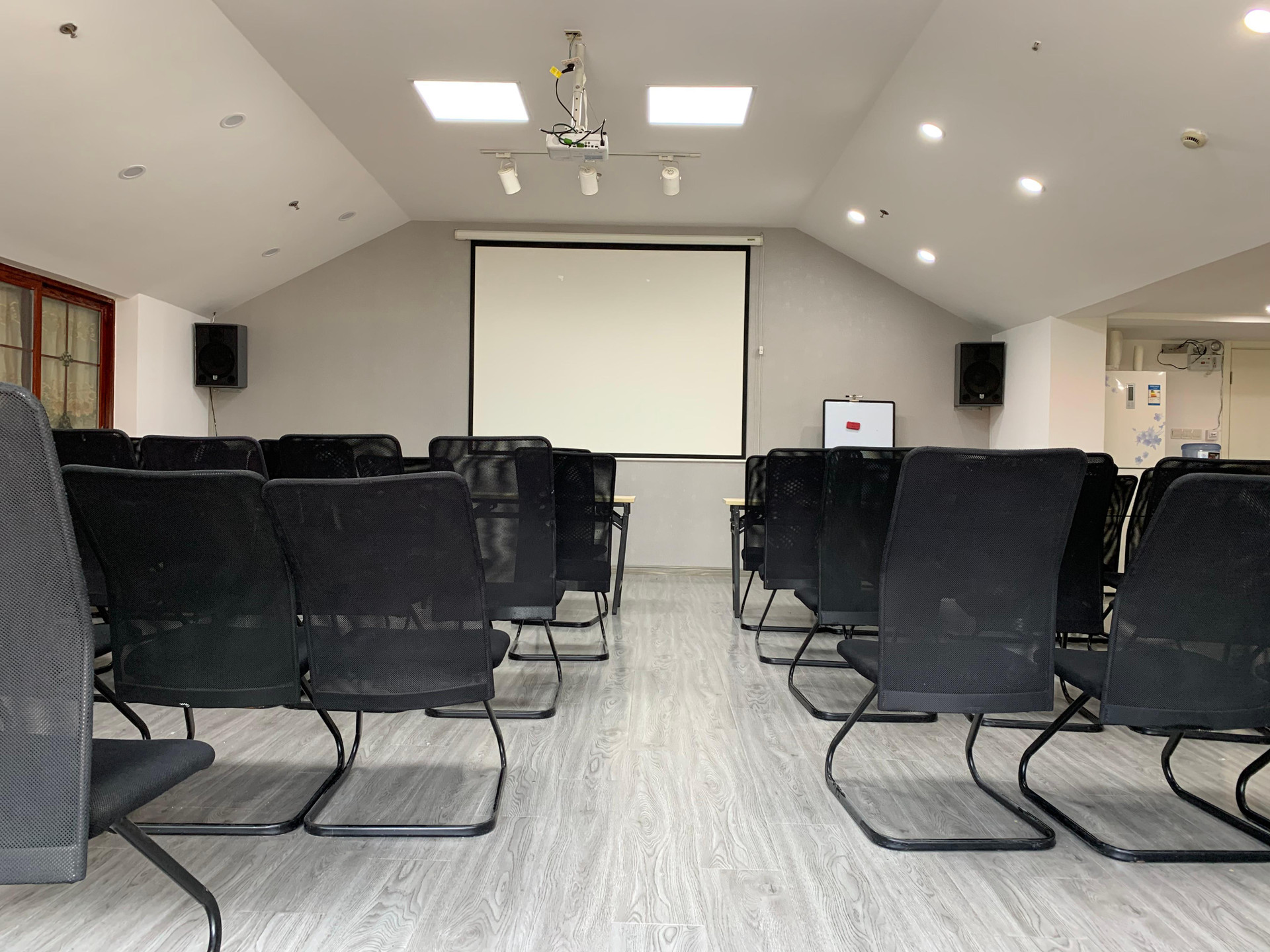 Centro de Negocios Hanting Hotel (Qingdao Haier Industrial Park Metro