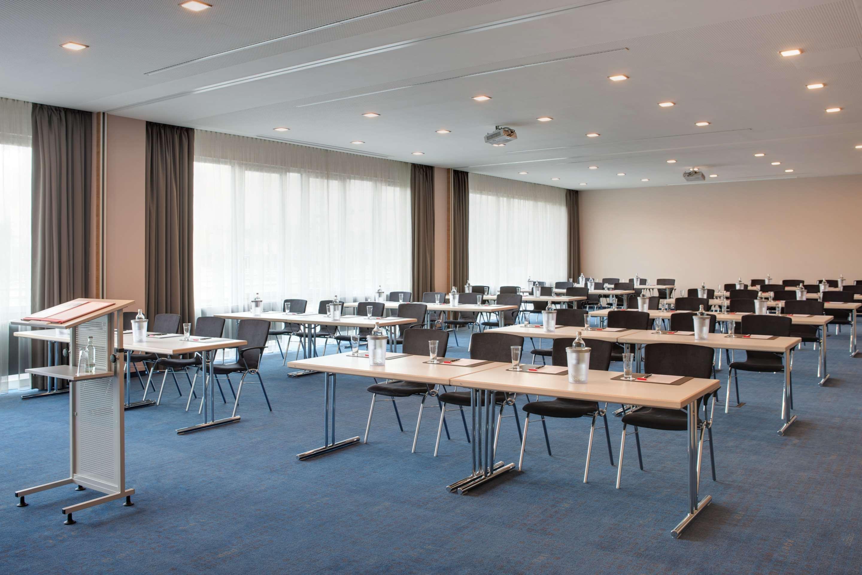Sala de Reuniones IntercityHotel Darmstadt