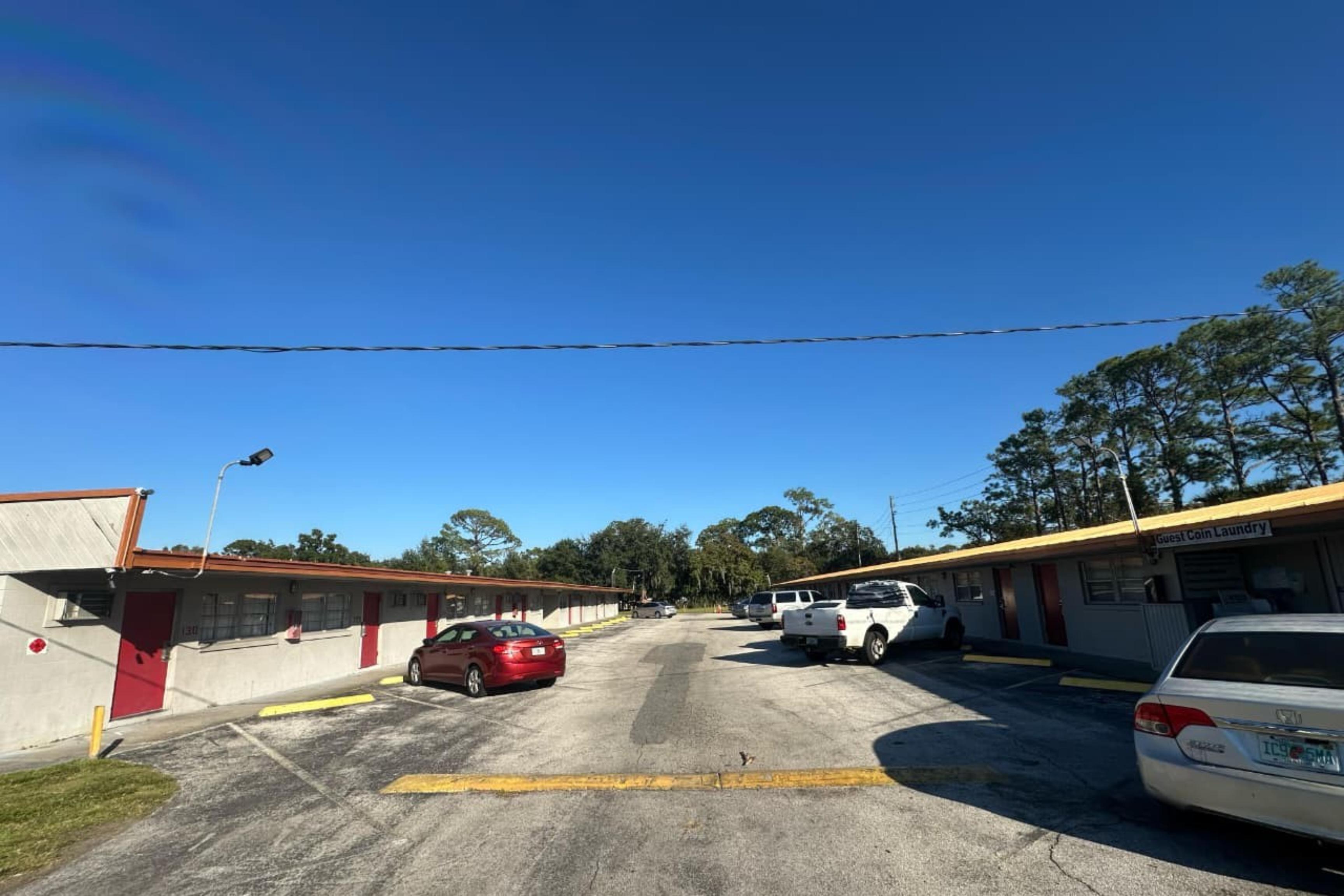 Vista Exterior Arrow Motel by OYO Near Downtown