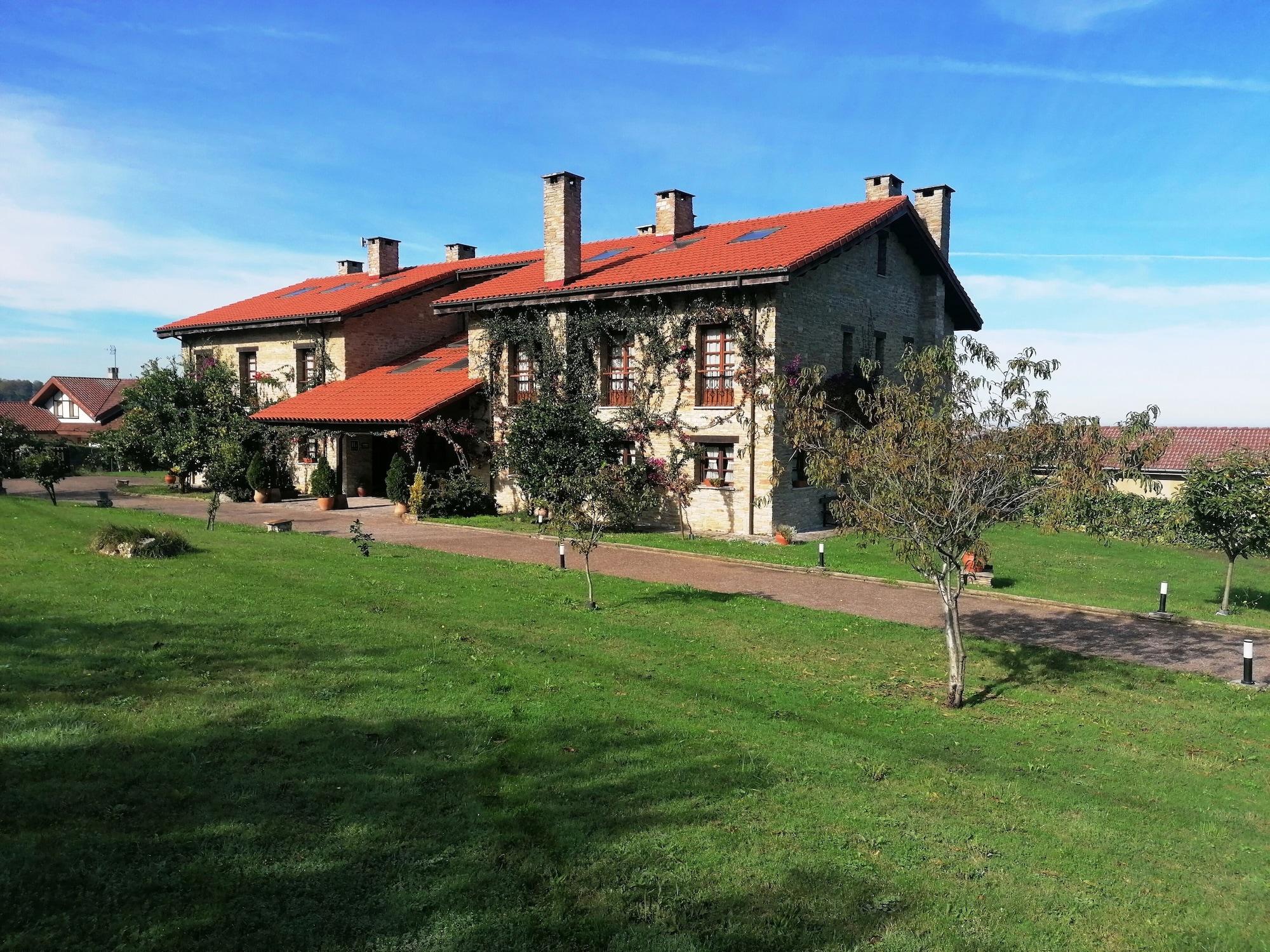 Varios Casona de Cefontes