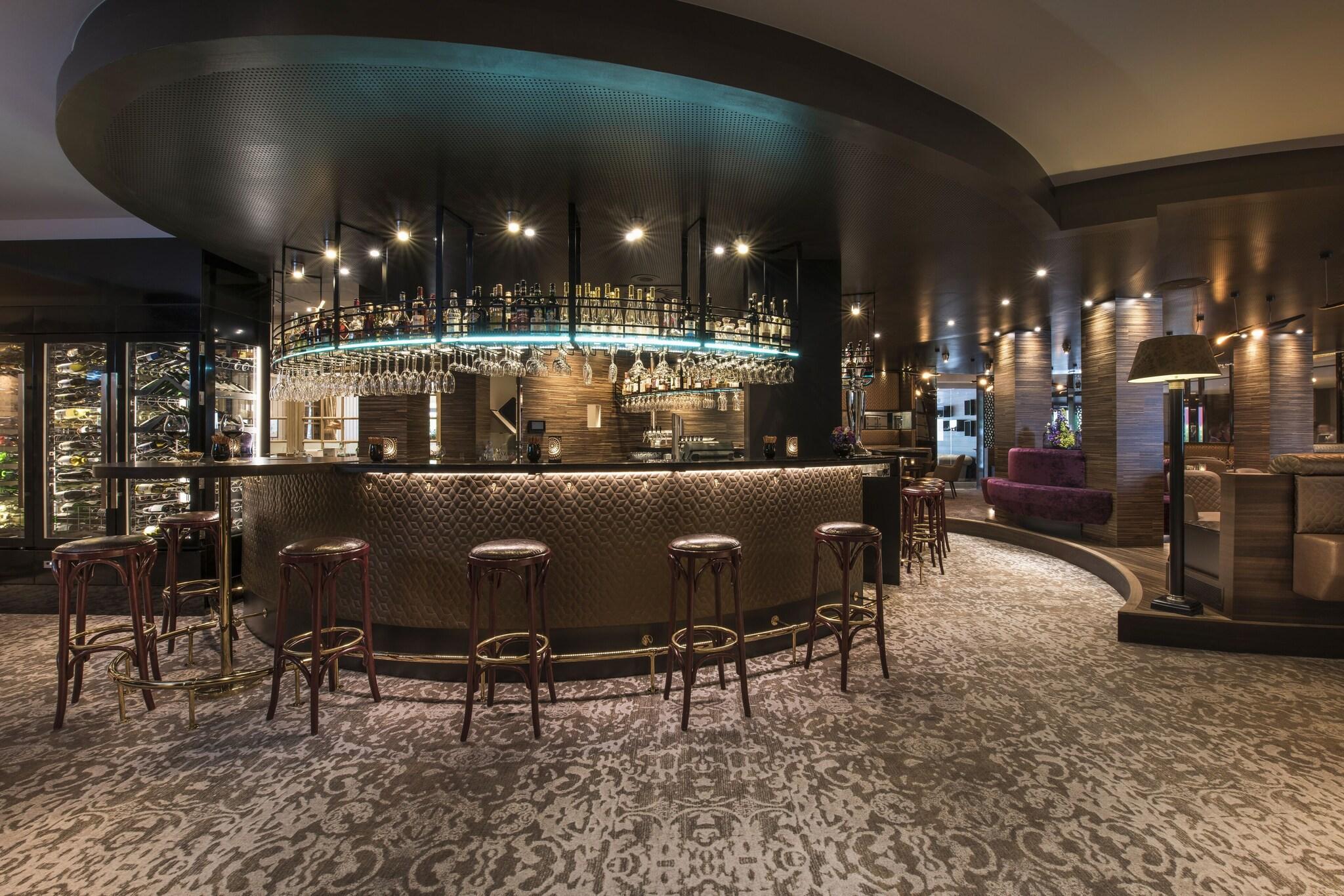 Bar/Salón Land  & Golf Hotel Stromberg