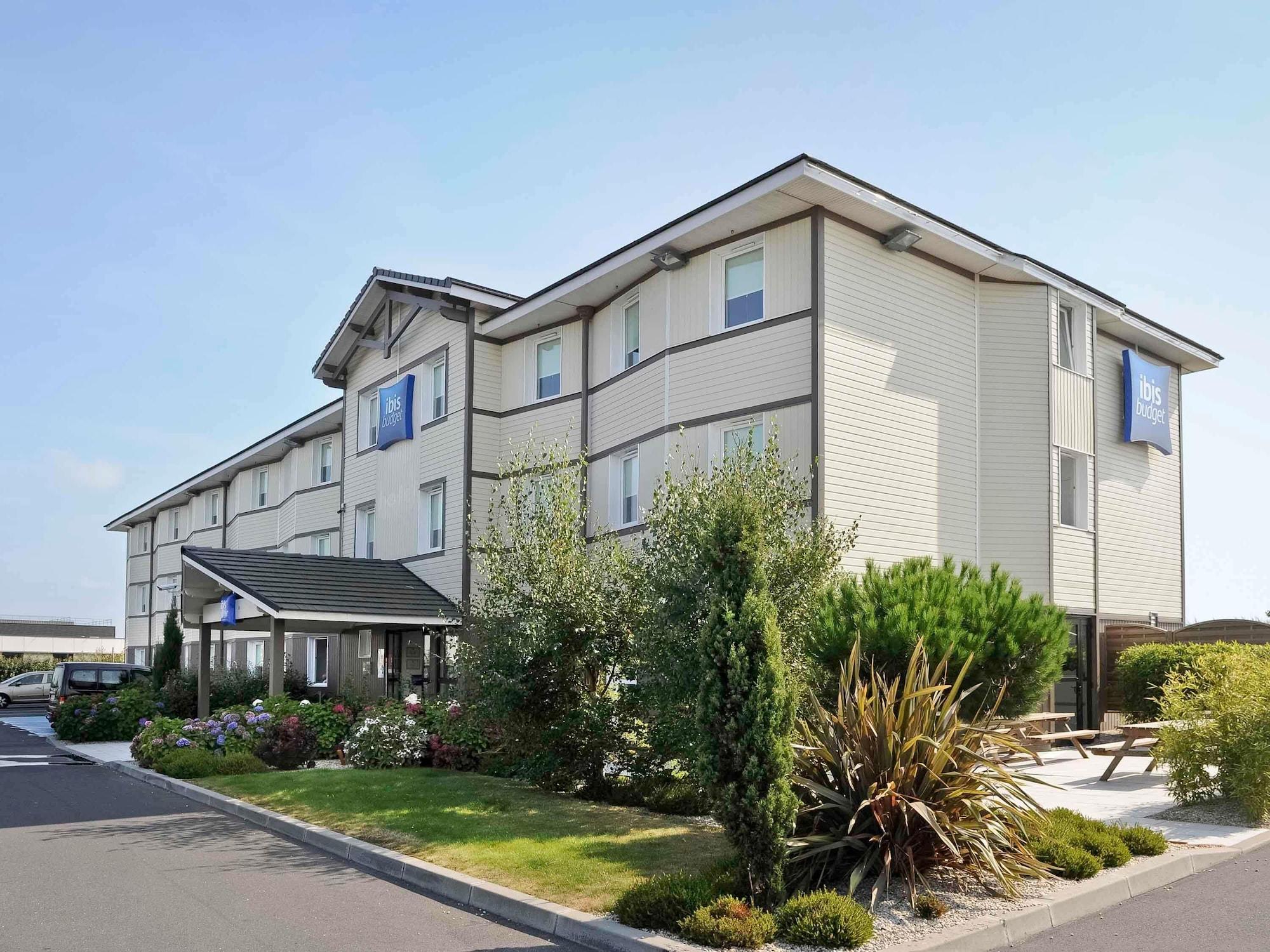 Vista Exterior ibis budget Bayeux