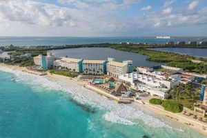 The Westin Cancun Resort Villas & Spa
