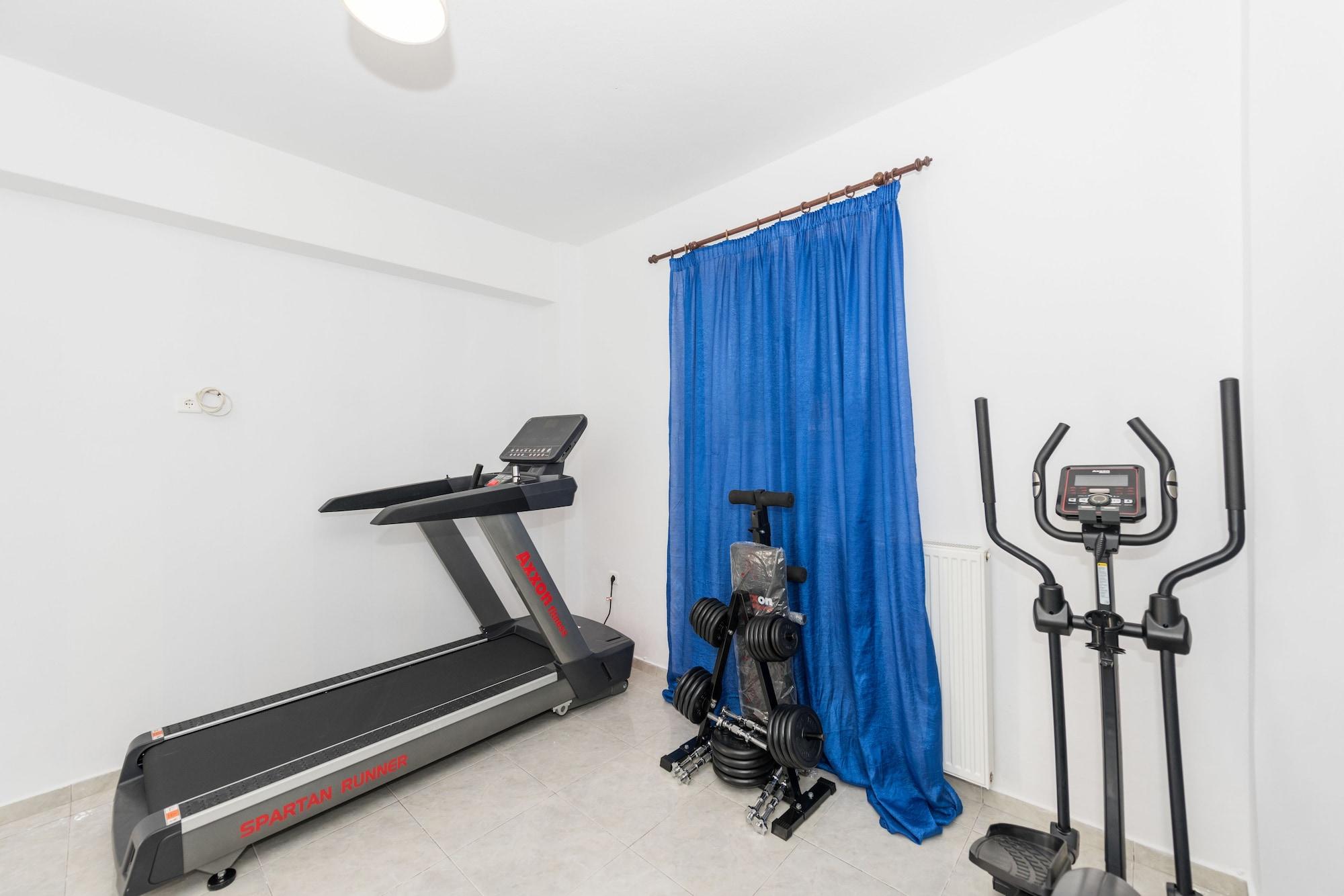 Gimnasio Anezina Villas
