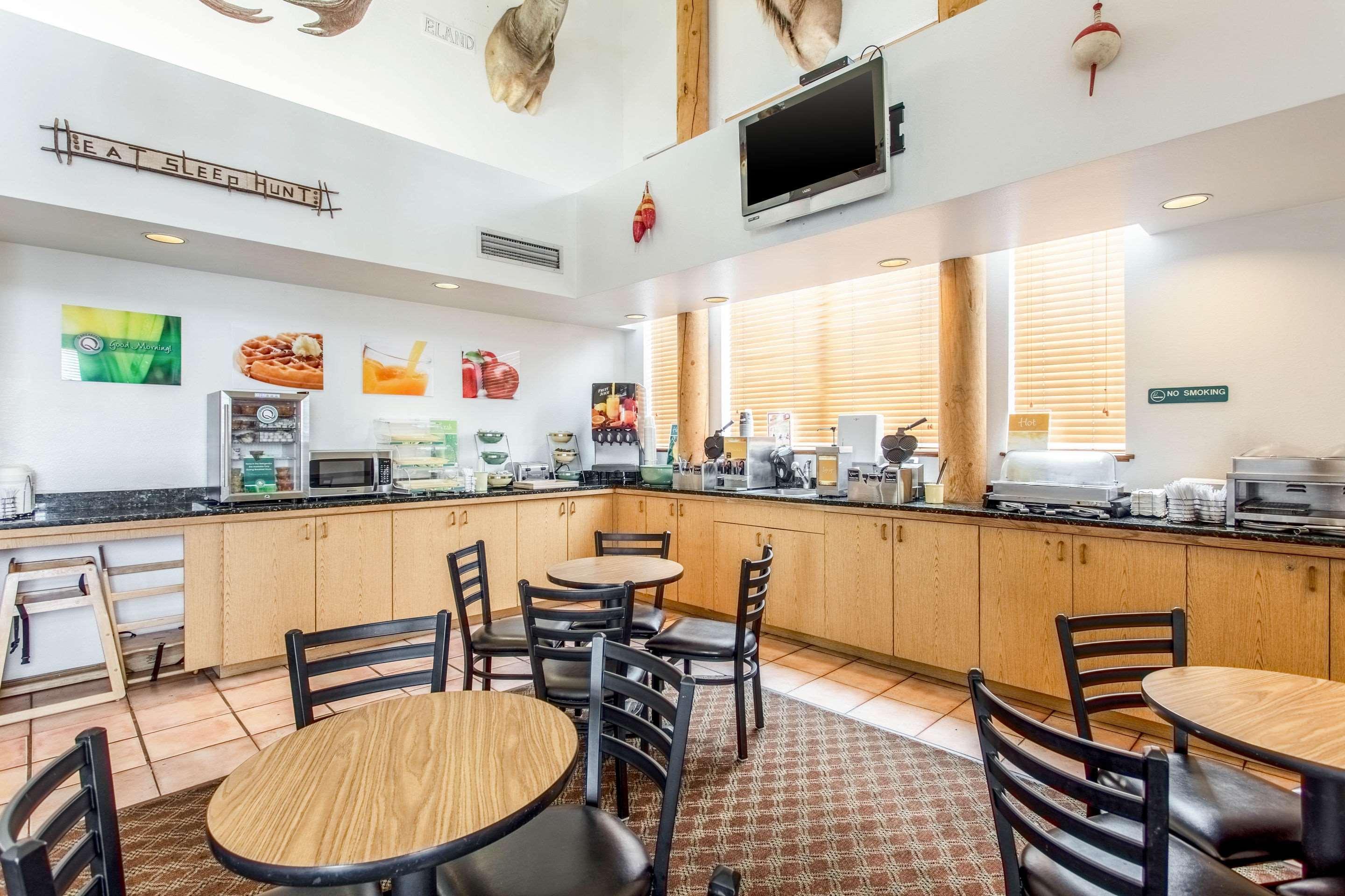 Restaurant Quality Inn Belgrade