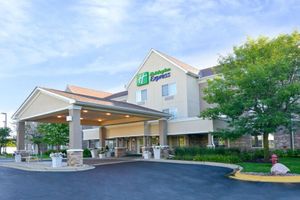 Alojamiento - Holiday Inn Express & Suites Chicago-Deerfield/Lincolnshire by IHG