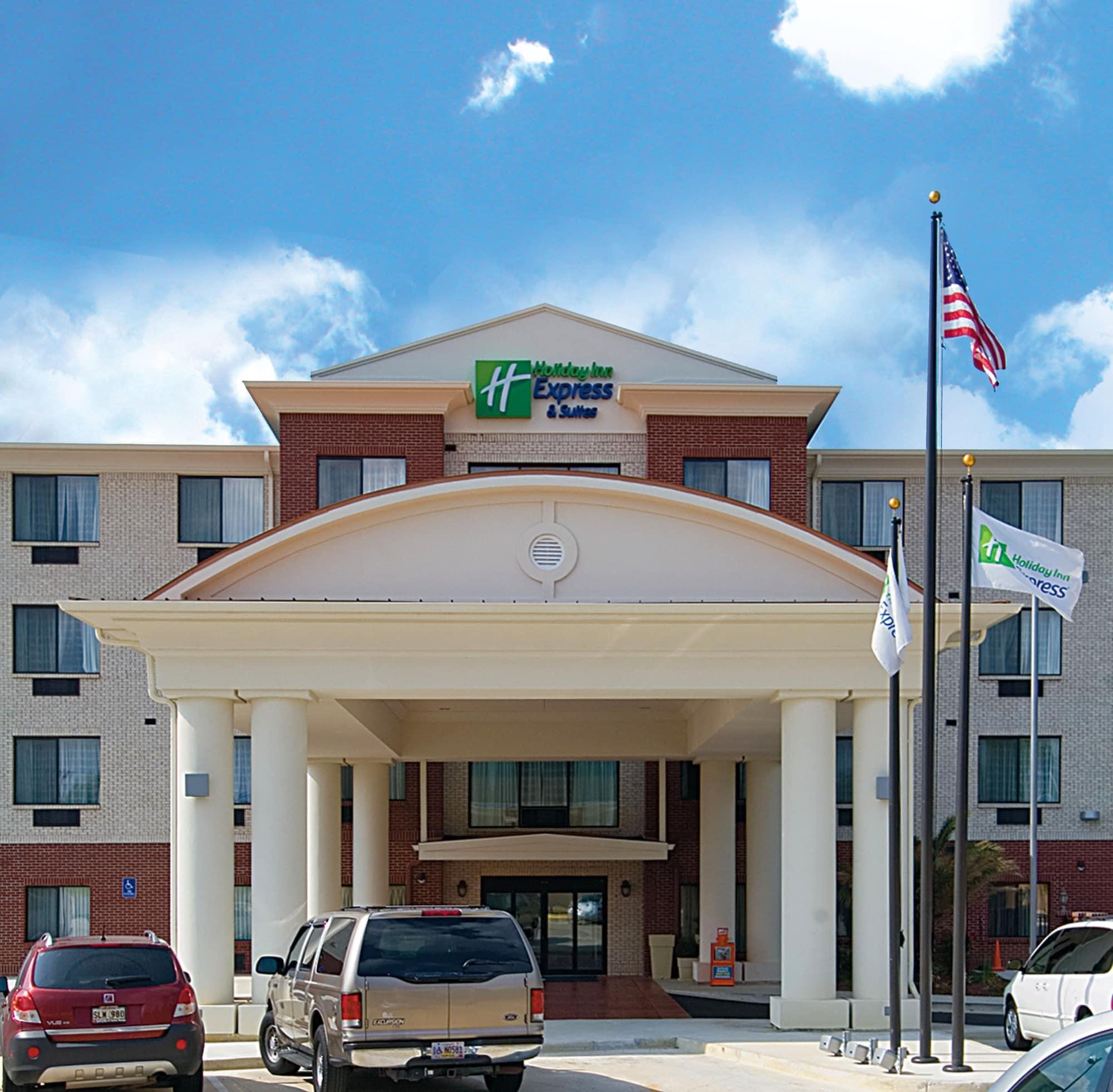 Vista Exterior Holiday Inn Express & Suites Ocean Springs by IHG