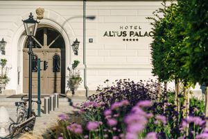 Alojamiento - Hotel Altus Palace - Destigo Hotels