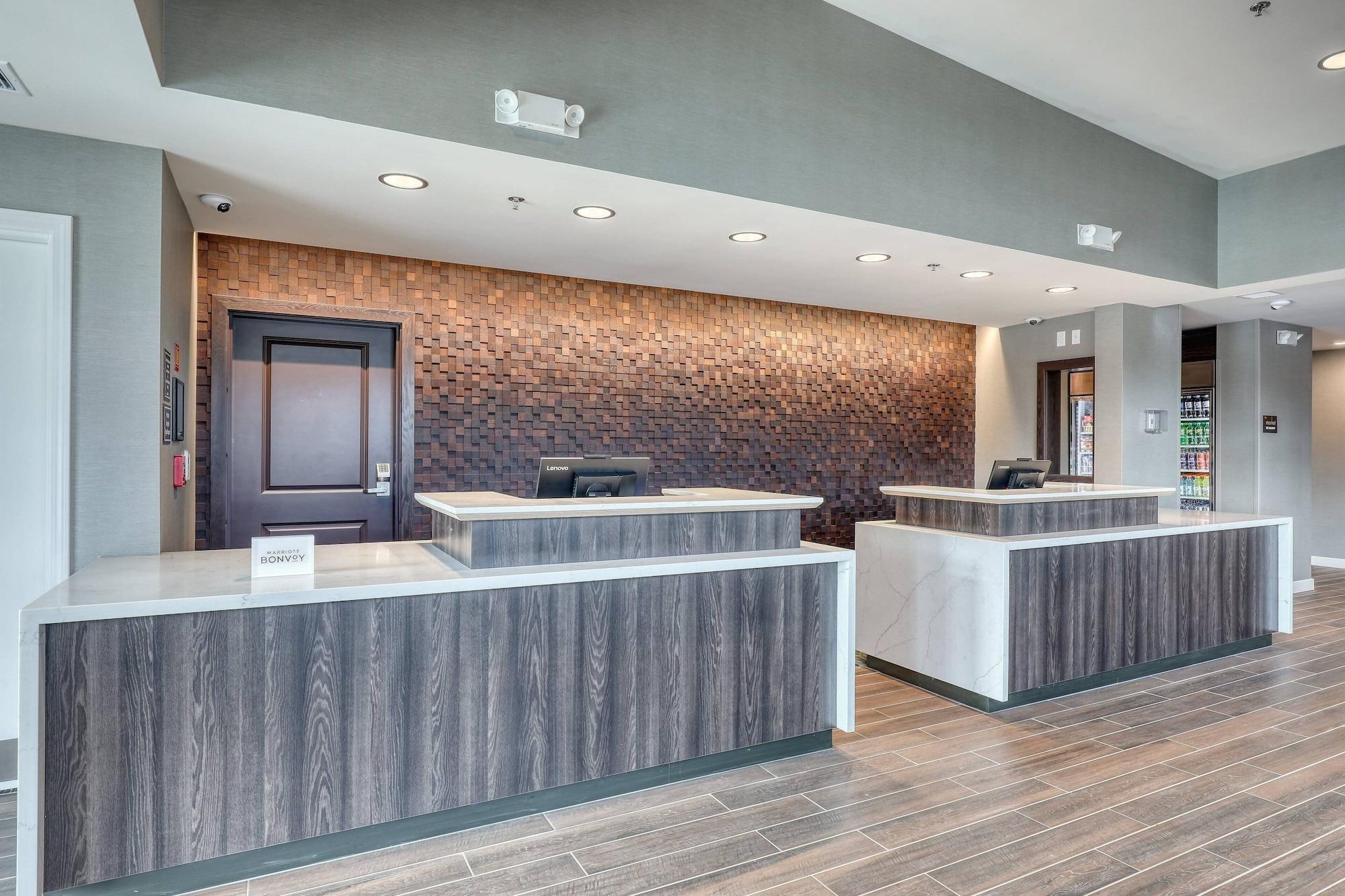 Vista Lobby Residence Inn by Marriott Providence Lincoln