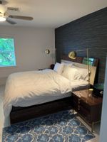 Alquiler Vacacional - Designer intercoastal pool home, 3 blocks from the ocean.