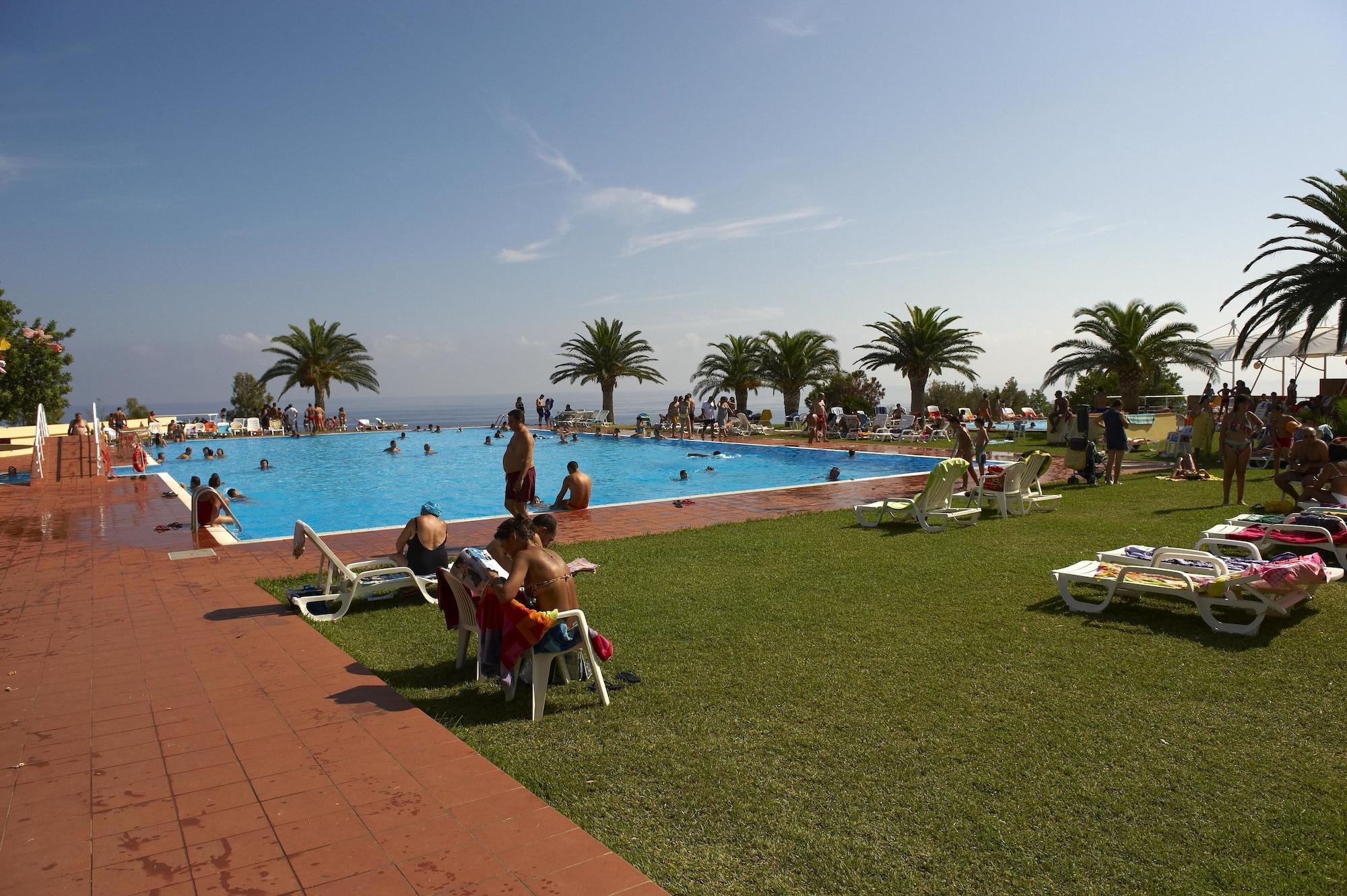 Vista Piscina Torre Normanna Hotel