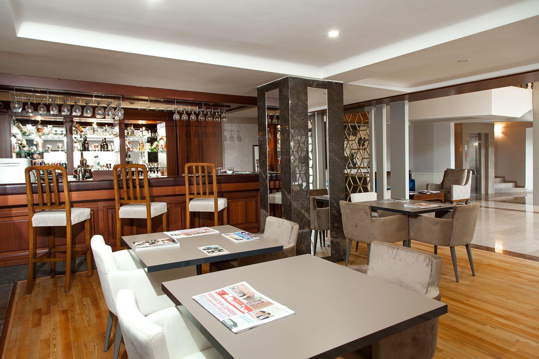 Vista Lobby Spilos Hotel