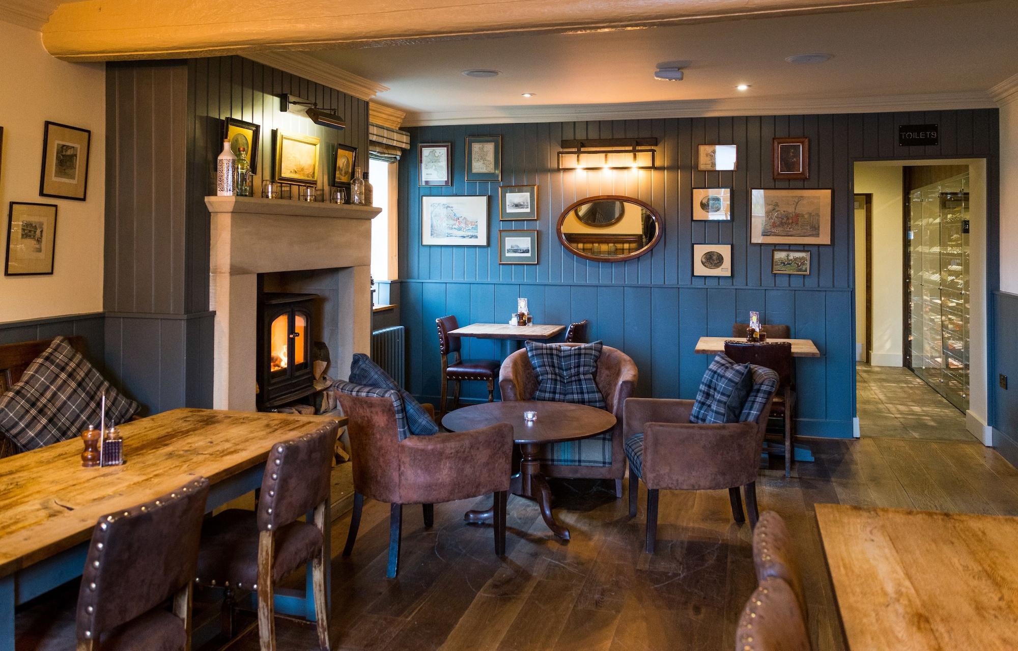 Bar/Salón Derby Arms