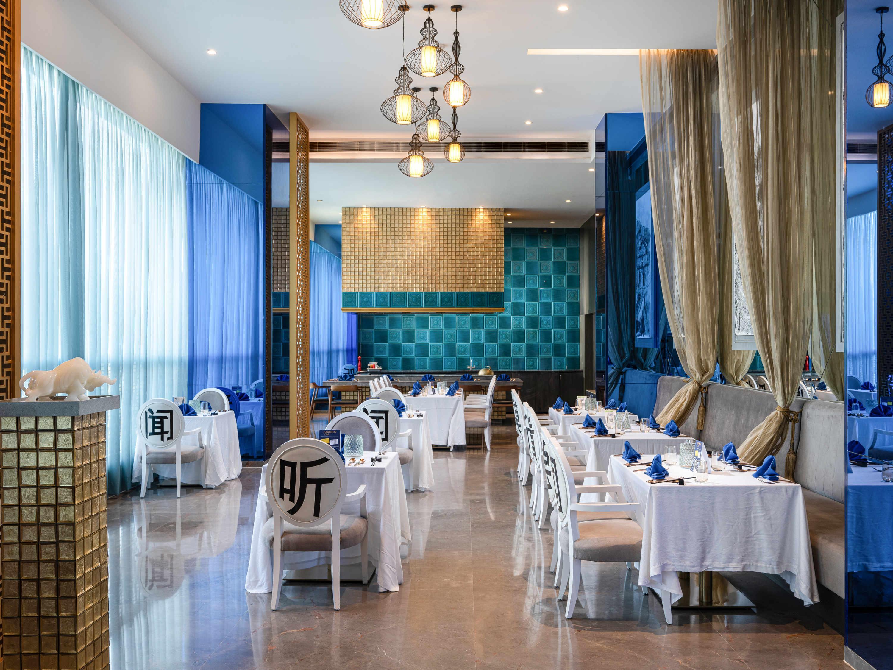 Restaurant Novotel Vijayawada Varun Hotel