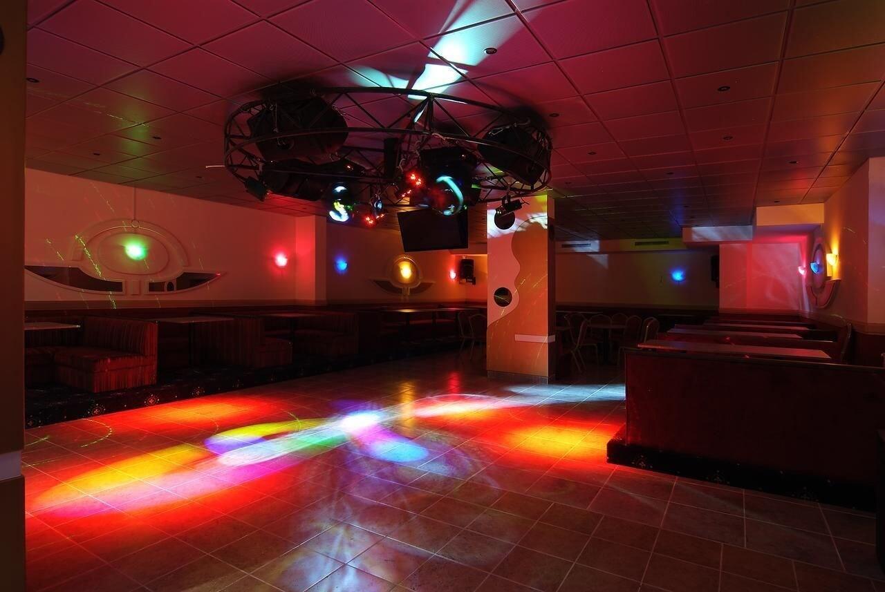 Bar/Salón Le Notre Hotel & Ski Resort