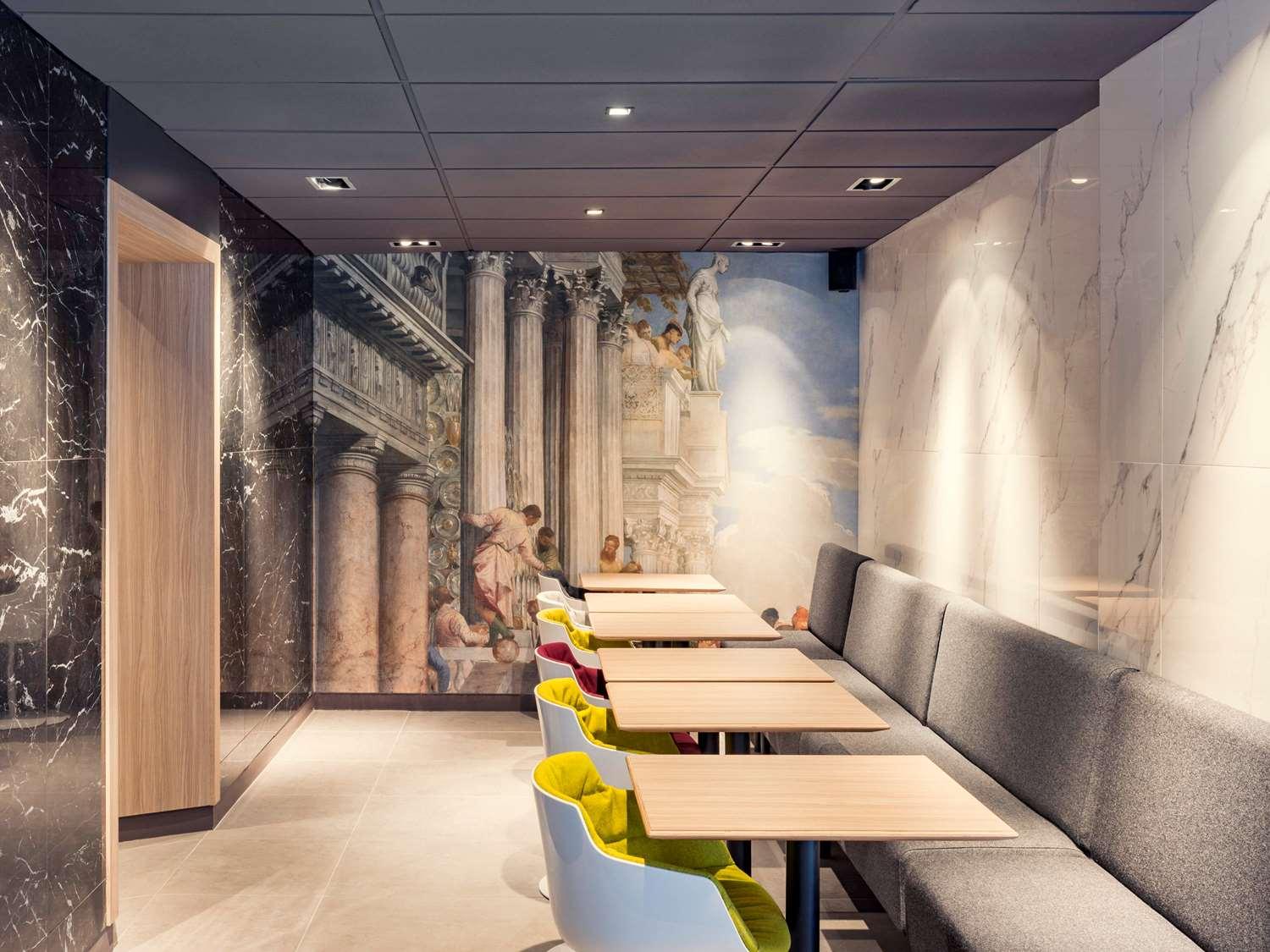 Hotel Mercure Paris Alesia