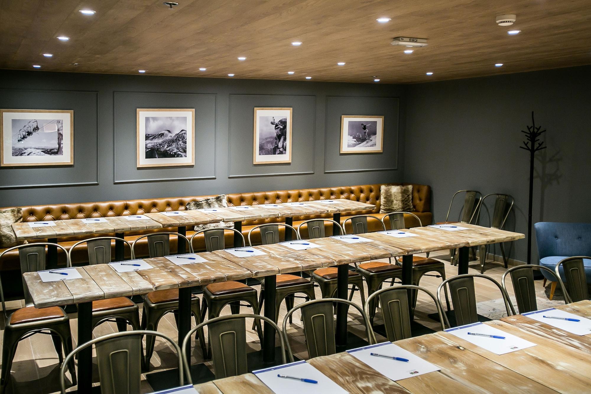 Sala de Reuniones Roombach Hotel Budapest Center