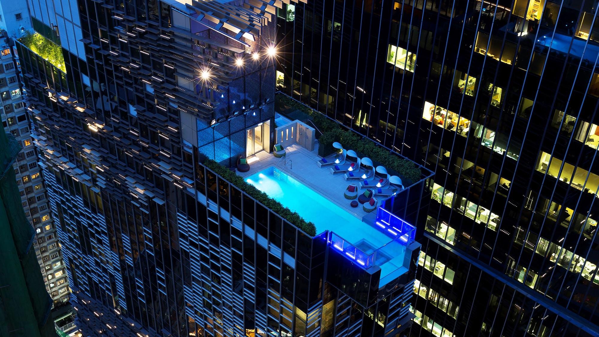 Vista Exterior Hotel Indigo Hong Kong Island by IHG
