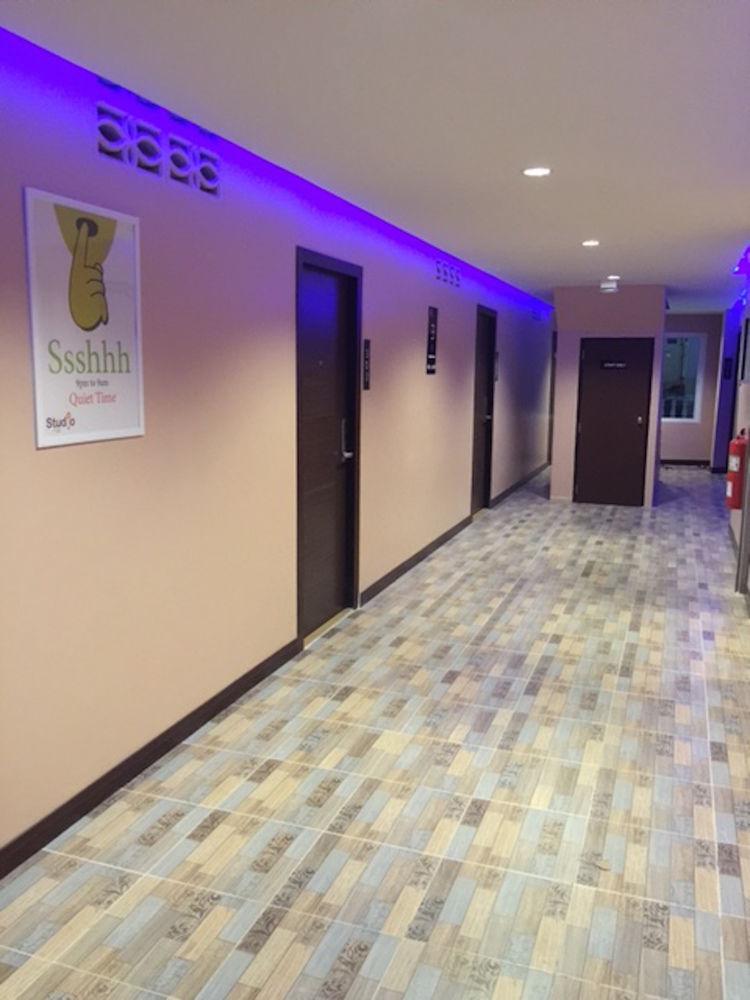 Varios J. P. Inn Pattaya Boutique Hotel
