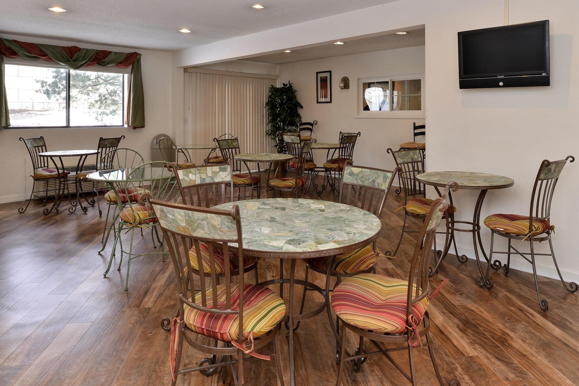Restaurant Americas Best Value Inn New Paltz