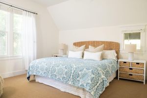 Alquiler Vacacional - The Surf Shack BHI; 2BR beach cottage on East Beach!