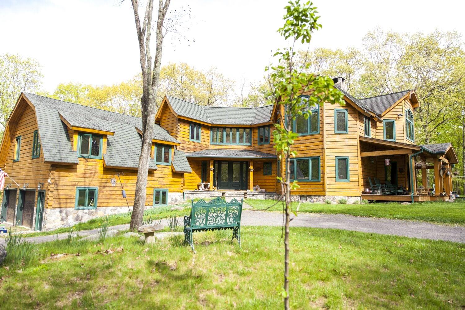 Vista Exterior Honey Maple Grove BnB