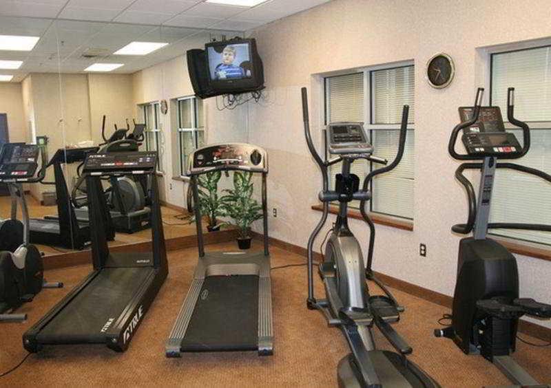 Instalaciones Recreativas Humphry Inn & Suites